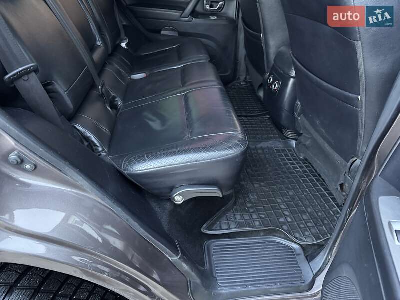 Внедорожник / Кроссовер Mitsubishi Pajero Wagon 2010 в Сарнах