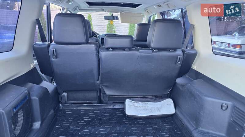 Внедорожник / Кроссовер Mitsubishi Pajero Wagon 2013 в Львове