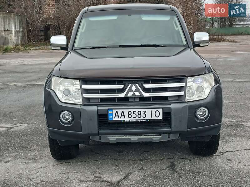 Позашляховик / Кросовер Mitsubishi Pajero Wagon 2007 в Глухові