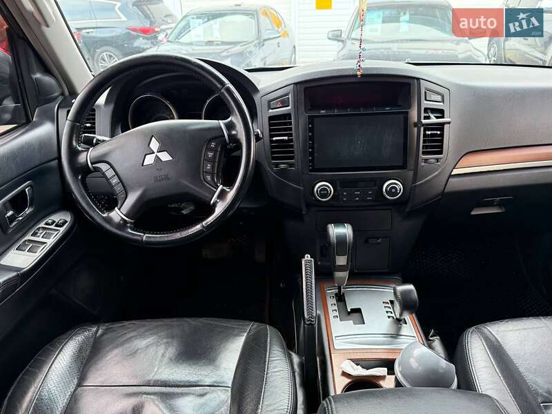 Внедорожник / Кроссовер Mitsubishi Pajero Wagon 2007 в Одессе фото 13 Внедорожник / Кроссовер Mitsubishi Pajero Wagon 2007 в Одессе