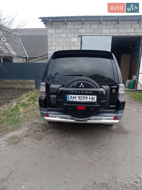 Внедорожник / Кроссовер Mitsubishi Pajero Wagon 2008 в Бердичеве