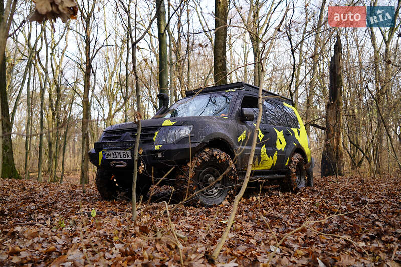 Mitsubishi Pajero Wagon 2010