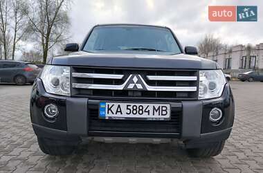 Позашляховик / Кросовер Mitsubishi Pajero Wagon 2008 в Києві