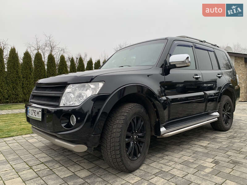 Позашляховик / Кросовер Mitsubishi Pajero Wagon 2013 в Рівному