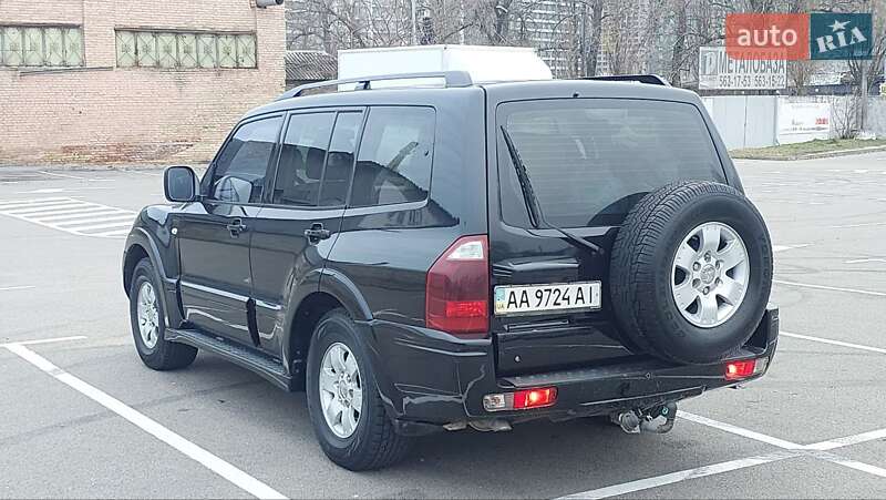 Позашляховик / Кросовер Mitsubishi Pajero Wagon 2006 в Києві