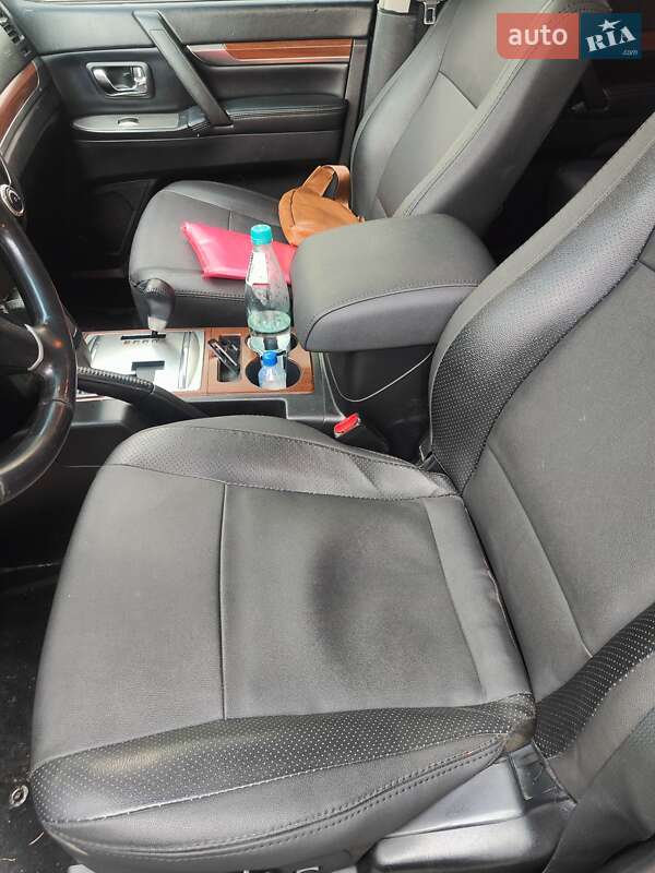 Внедорожник / Кроссовер Mitsubishi Pajero Wagon 2008 в Межгорье фото 3 Внедорожник / Кроссовер Mitsubishi Pajero Wagon 2008 в Межгорье