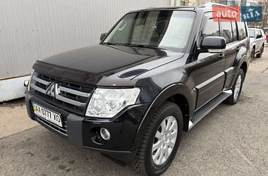 Внедорожник / Кроссовер Mitsubishi Pajero Wagon 2007 в Харькове