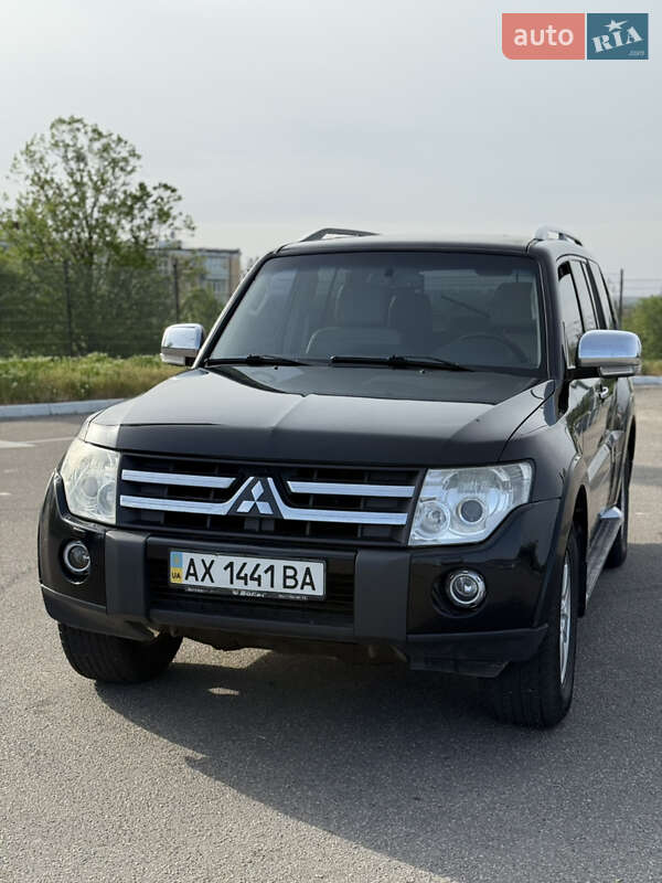 Позашляховик / Кросовер Mitsubishi Pajero Wagon 2007 в Харкові