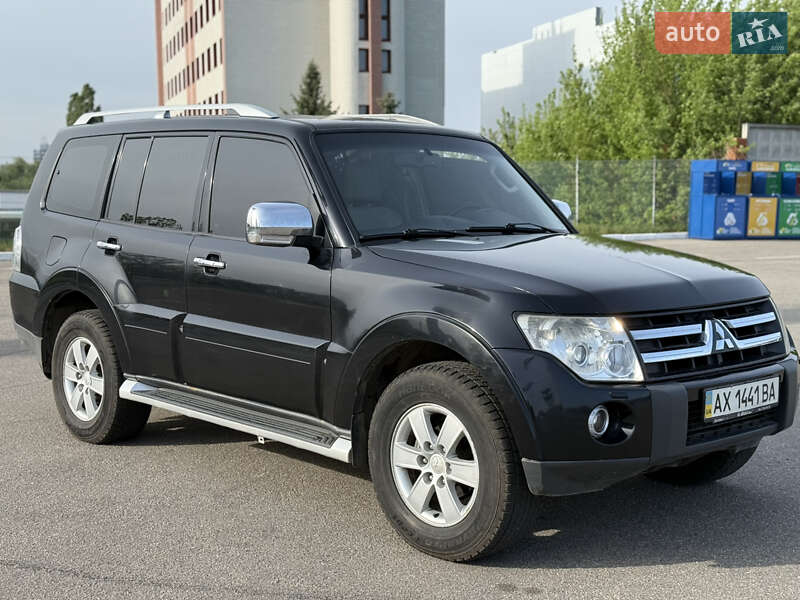 Позашляховик / Кросовер Mitsubishi Pajero Wagon 2007 в Харкові