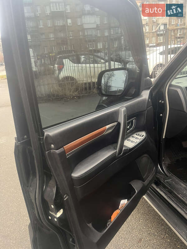 Внедорожник / Кроссовер Mitsubishi Pajero Wagon 2008 в Киеве фото 9 Внедорожник / Кроссовер Mitsubishi Pajero Wagon 2008 в Киеве