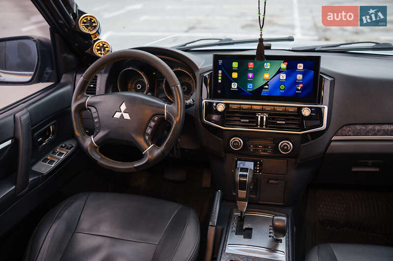 Позашляховик / Кросовер Mitsubishi Pajero Wagon 2007 в Києві