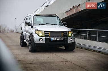 Внедорожник / Кроссовер Mitsubishi Pajero Wagon 2007 в Киеве