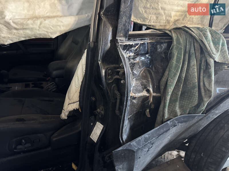 Позашляховик / Кросовер Mitsubishi Pajero Wagon 2007 в Харкові фото 19 Позашляховик / Кросовер Mitsubishi Pajero Wagon 2007 в Харкові