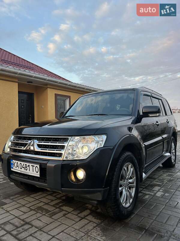 Mitsubishi Pajero Wagon 2009 Mitsubishi Pajero Wagon 2009