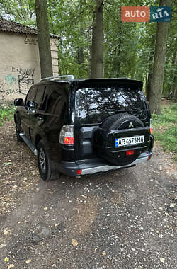 Внедорожник / Кроссовер Mitsubishi Pajero Wagon 2008 в Ирпене