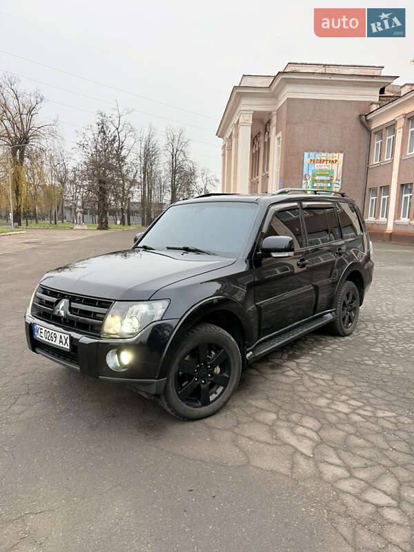 Позашляховик / Кросовер Mitsubishi Pajero Wagon 2008 в Кривому Розі