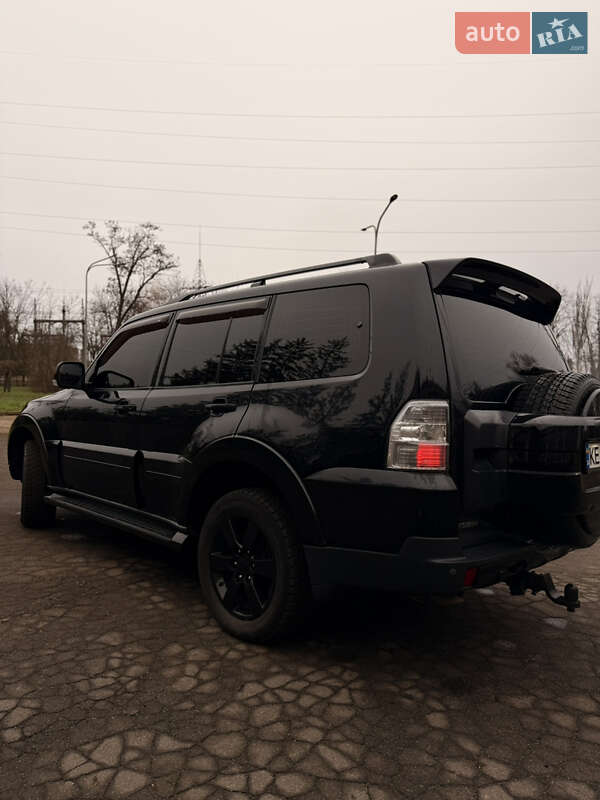 Позашляховик / Кросовер Mitsubishi Pajero Wagon 2008 в Кривому Розі