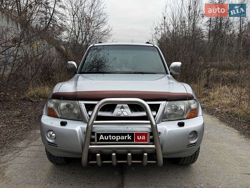 Внедорожник / Кроссовер Mitsubishi Pajero Wagon 2006 в Киеве фото 2 Внедорожник / Кроссовер Mitsubishi Pajero Wagon 2006 в Киеве