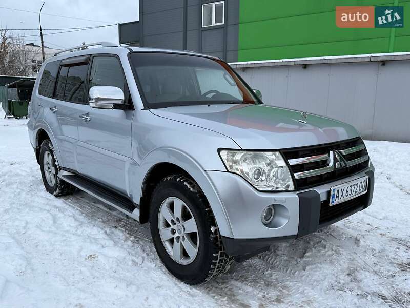 Внедорожник / Кроссовер Mitsubishi Pajero Wagon 2007 в Харькове