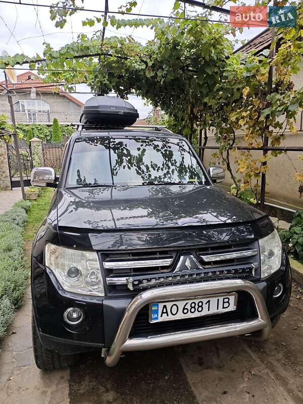 Mitsubishi Pajero Wagon 2007