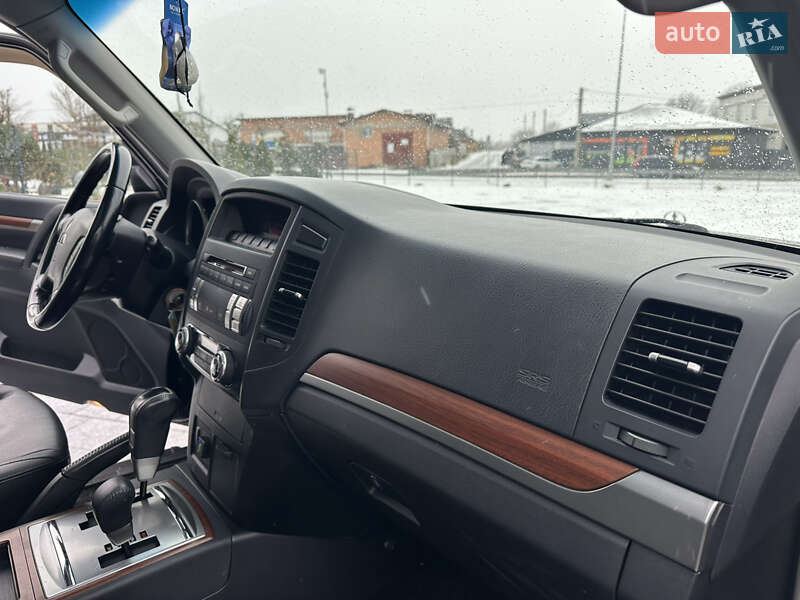 Позашляховик / Кросовер Mitsubishi Pajero Wagon 2008 в Вінниці