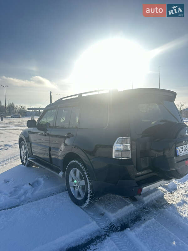 Позашляховик / Кросовер Mitsubishi Pajero Wagon 2007 в Харкові