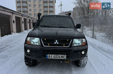Позашляховик / Кросовер Mitsubishi Pajero Wagon 2004 в Києві