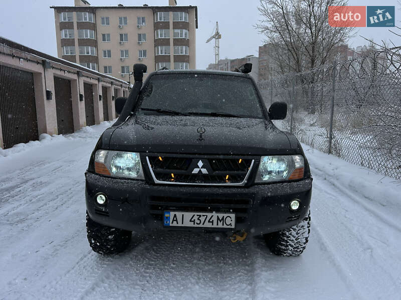 Mitsubishi Pajero Wagon 2004 Mitsubishi Pajero Wagon 2004