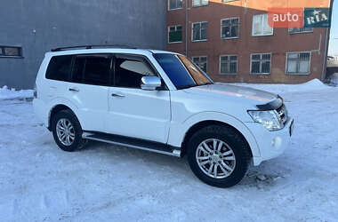 Позашляховик / Кросовер Mitsubishi Pajero Wagon 2013 в Коломиї