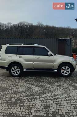 Позашляховик / Кросовер Mitsubishi Pajero Wagon 2008 в Полтаві