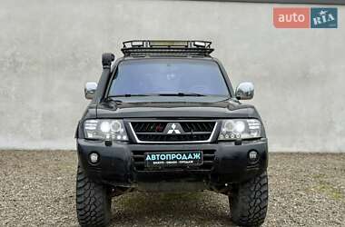Внедорожник / Кроссовер Mitsubishi Pajero Wagon 2004 в Тячеве
