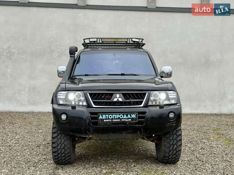 Mitsubishi Pajero Wagon 2004