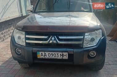 Внедорожник / Кроссовер Mitsubishi Pajero Wagon 2008 в Киеве