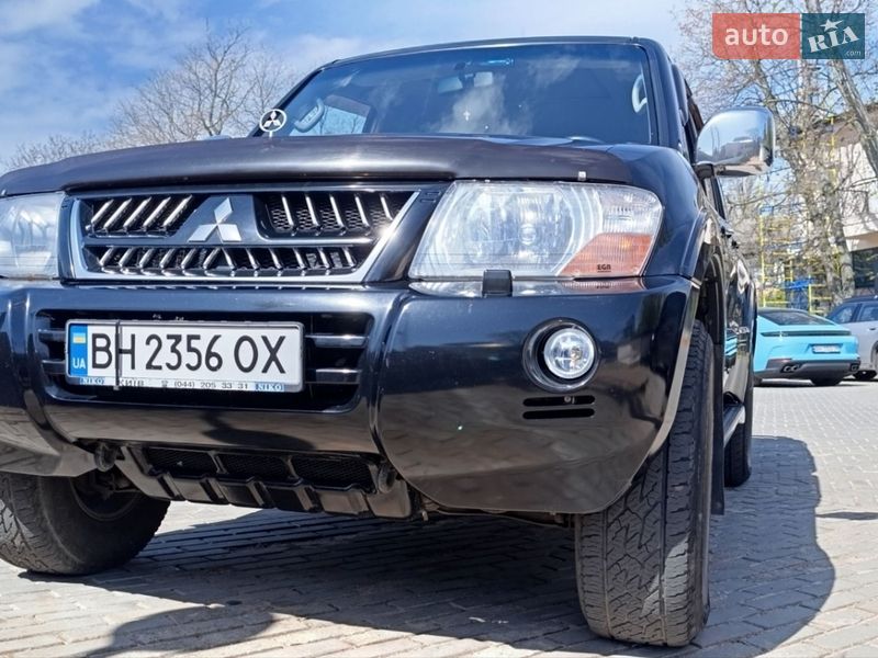 Mitsubishi Pajero Wagon 2004
