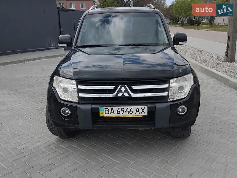 Mitsubishi Pajero Wagon 2007 VIN JMYLYV97W7J719670 фото оголошення 7 з 43