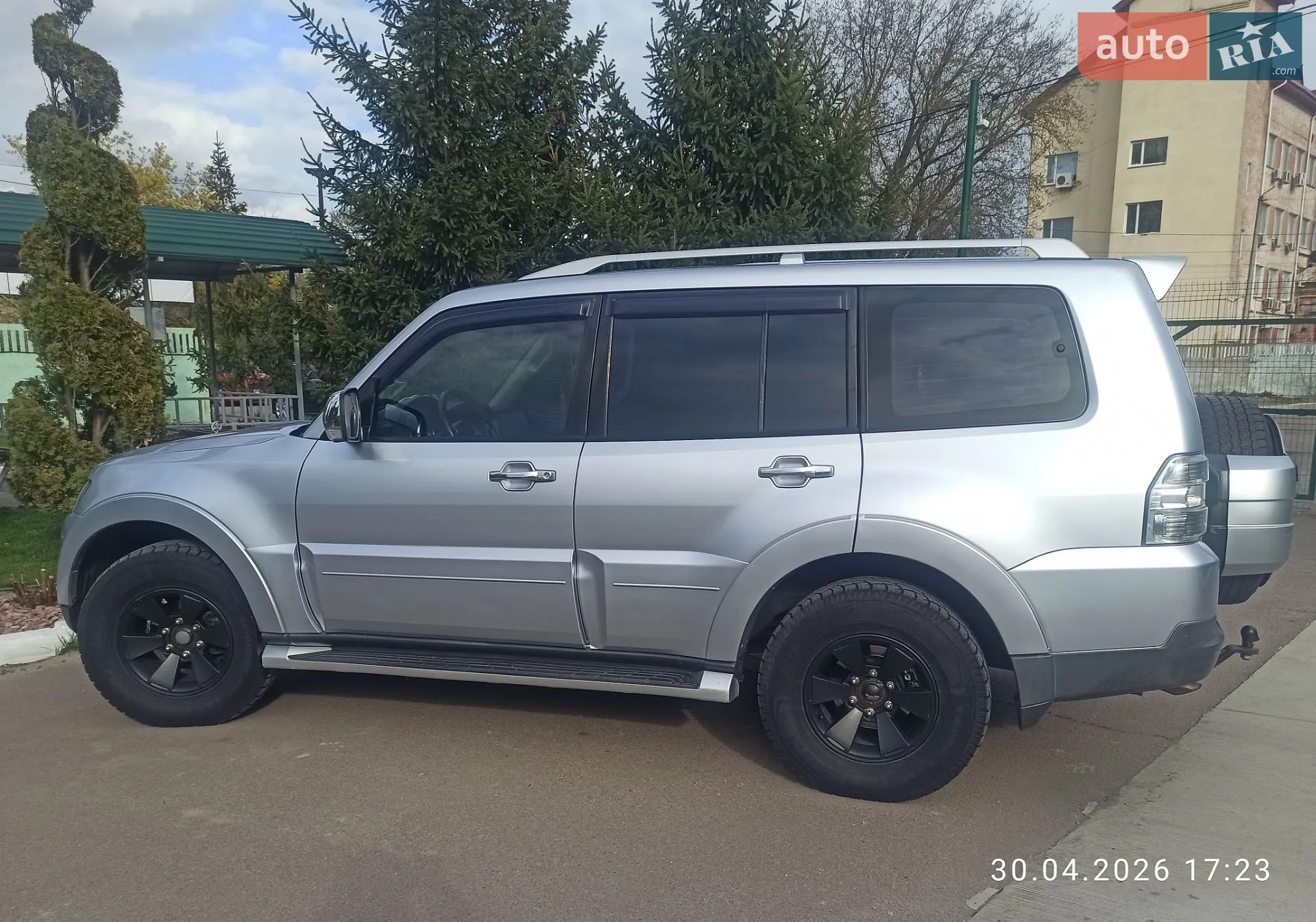 Mitsubishi Pajero Wagon 2008 VIN JMYLRV93W8J726210 фото оголошення 2 з 12