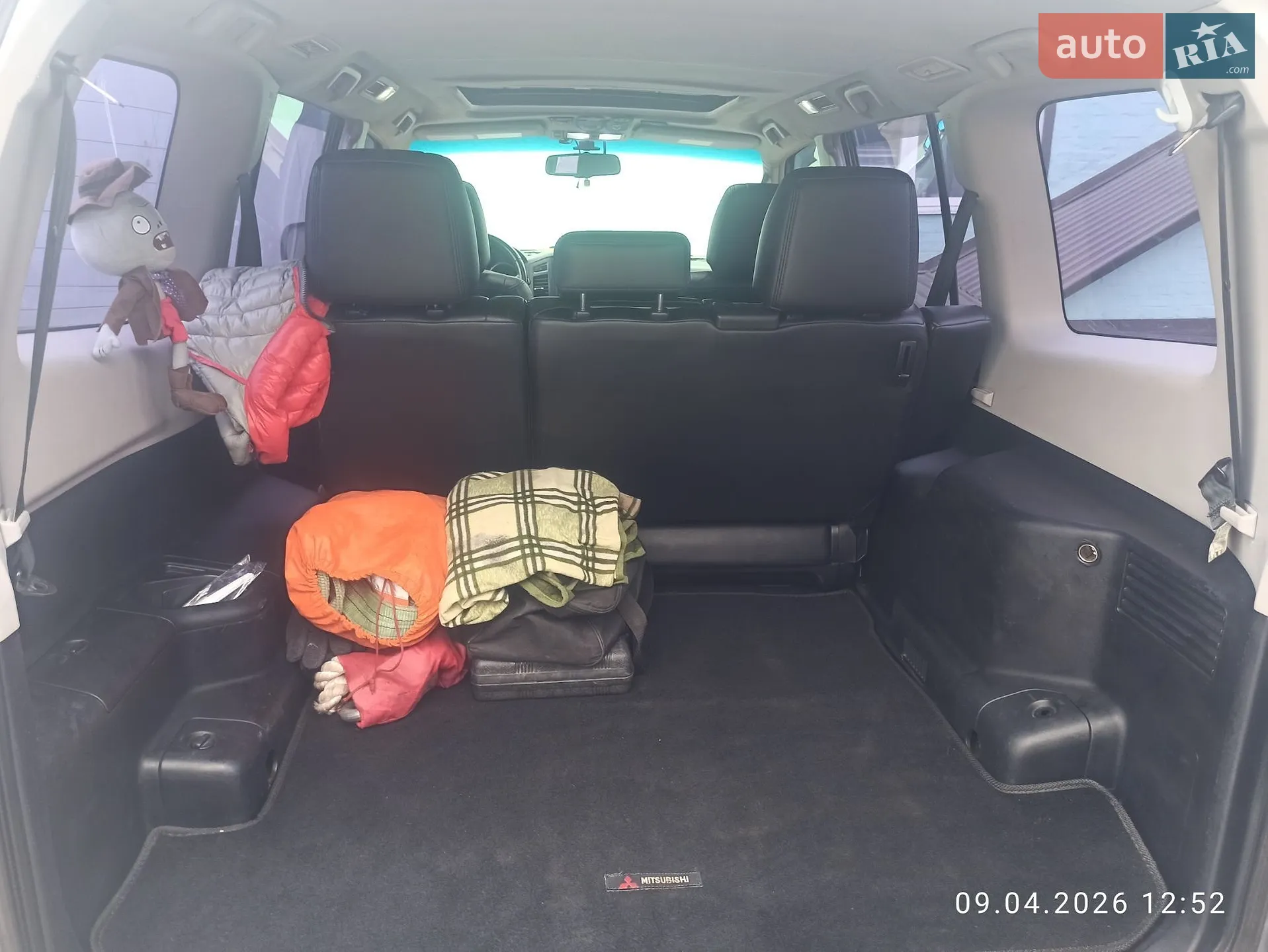 Mitsubishi Pajero Wagon 2008 VIN JMYLRV93W8J726210 фото оголошення 9 з 12