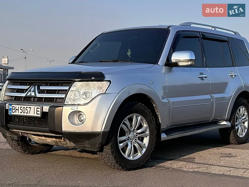 Mitsubishi Pajero Wagon