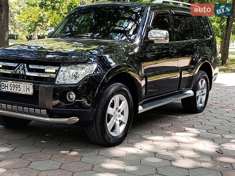 Mitsubishi Pajero Wagon