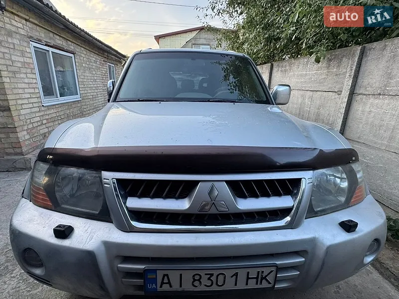 Mitsubishi Pajero Wagon