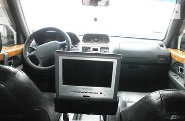Внедорожник / Кроссовер Mitsubishi Pajero 1996 в 