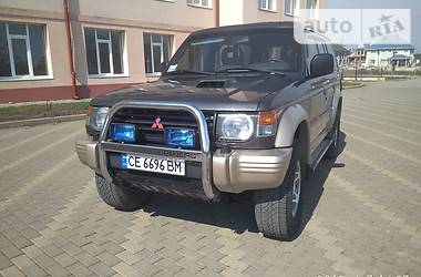 Внедорожник / Кроссовер Mitsubishi Pajero 1998 в 