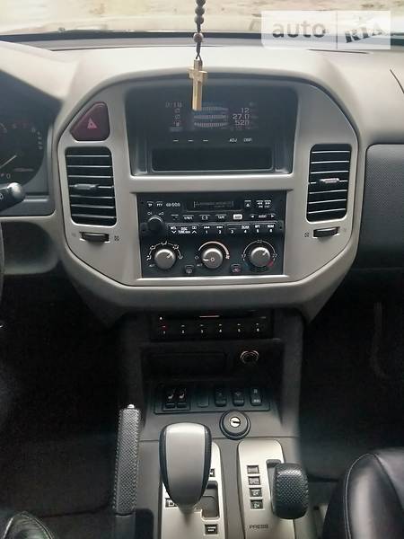Позашляховик / Кросовер Mitsubishi Pajero 2004 в Львові