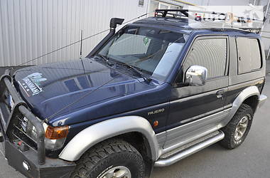 Внедорожник / Кроссовер Mitsubishi Pajero 1997 в Сваляве
