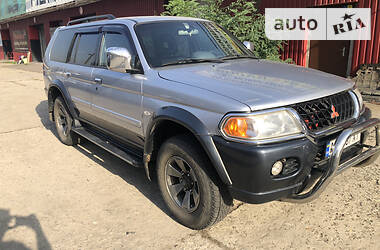 Внедорожник / Кроссовер Mitsubishi Pajero 2005 в Киеве