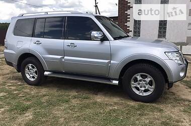Внедорожник / Кроссовер Mitsubishi Pajero 2008 в 