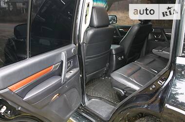 Позашляховик / Кросовер Mitsubishi Pajero 2008 в Києві