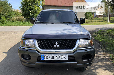 Позашляховик / Кросовер Mitsubishi Pajero 2003 в Львові