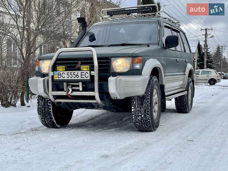 Mitsubishi Pajero 1994