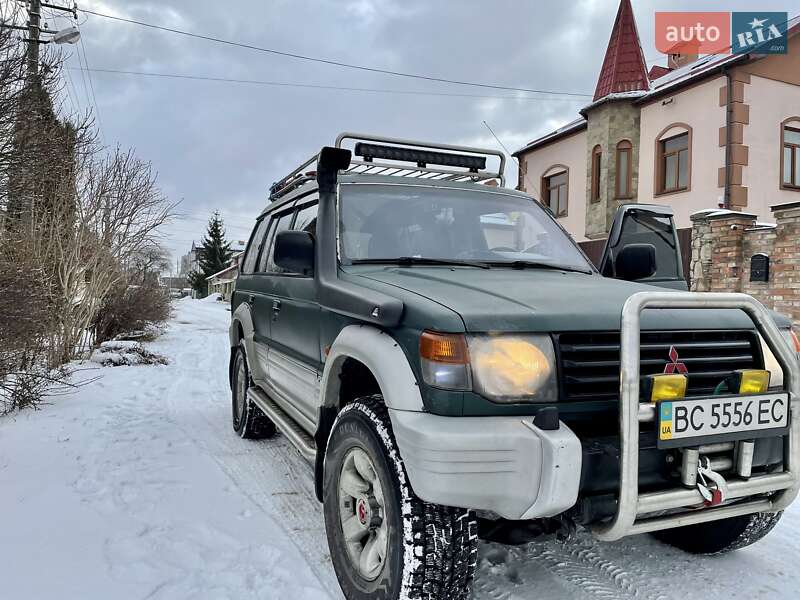Внедорожник / Кроссовер Mitsubishi Pajero 1994 в Львове фото 6 Внедорожник / Кроссовер Mitsubishi Pajero 1994 в Львове